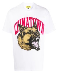 weißes bedrucktes T-Shirt mit einem Rundhalsausschnitt von Chinatown Market