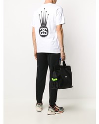 weißes bedrucktes T-Shirt mit einem Rundhalsausschnitt von Stussy