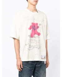 weißes bedrucktes T-Shirt mit einem Rundhalsausschnitt von Maison Mihara Yasuhiro