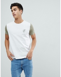 weißes bedrucktes T-Shirt mit einem Rundhalsausschnitt von French Connection