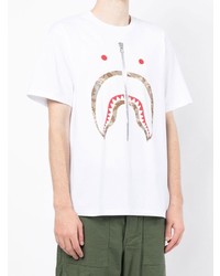 weißes bedrucktes T-Shirt mit einem Rundhalsausschnitt von A Bathing Ape