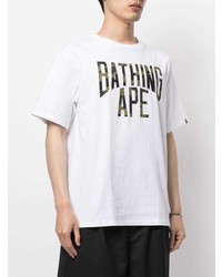 weißes bedrucktes T-Shirt mit einem Rundhalsausschnitt von A Bathing Ape