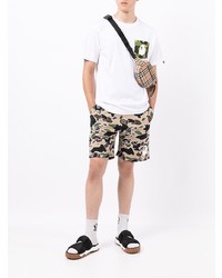 weißes bedrucktes T-Shirt mit einem Rundhalsausschnitt von A Bathing Ape