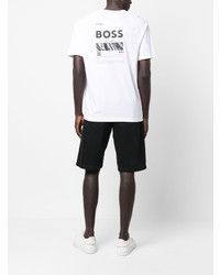 weißes bedrucktes T-Shirt mit einem Rundhalsausschnitt von BOSS