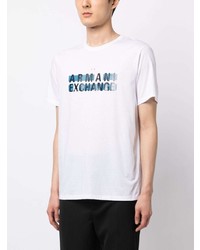 weißes bedrucktes T-Shirt mit einem Rundhalsausschnitt von Armani Exchange