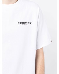 weißes bedrucktes T-Shirt mit einem Rundhalsausschnitt von A Bathing Ape