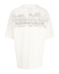 weißes bedrucktes T-Shirt mit einem Rundhalsausschnitt von Musium Div.