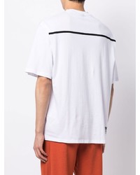 weißes bedrucktes T-Shirt mit einem Rundhalsausschnitt von Armani Exchange