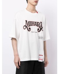 weißes bedrucktes T-Shirt mit einem Rundhalsausschnitt von Maison Mihara Yasuhiro