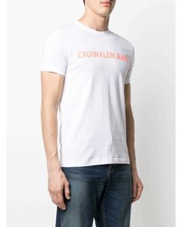 weißes bedrucktes T-Shirt mit einem Rundhalsausschnitt von Calvin Klein Jeans