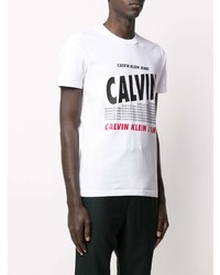 weißes bedrucktes T-Shirt mit einem Rundhalsausschnitt von Calvin Klein Jeans