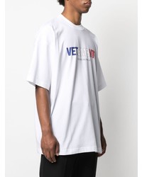 weißes bedrucktes T-Shirt mit einem Rundhalsausschnitt von Vetements