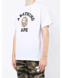 weißes bedrucktes T-Shirt mit einem Rundhalsausschnitt von A Bathing Ape