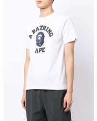 weißes bedrucktes T-Shirt mit einem Rundhalsausschnitt von A Bathing Ape