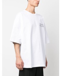 weißes bedrucktes T-Shirt mit einem Rundhalsausschnitt von Alexander McQueen