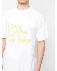 weißes bedrucktes T-Shirt mit einem Rundhalsausschnitt von YOUNG POETS