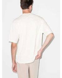 weißes bedrucktes T-Shirt mit einem Rundhalsausschnitt von Holzweiler