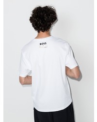 weißes bedrucktes T-Shirt mit einem Rundhalsausschnitt von BOSS