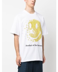 weißes bedrucktes T-Shirt mit einem Rundhalsausschnitt von MARKET