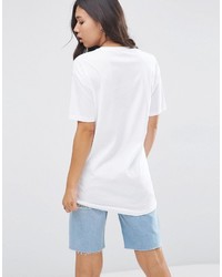 weißes bedrucktes T-Shirt mit einem Rundhalsausschnitt von Asos