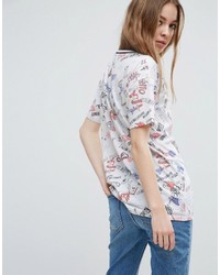 weißes bedrucktes T-Shirt mit einem Rundhalsausschnitt von Asos