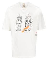 weißes bedrucktes T-Shirt mit einem Rundhalsausschnitt von Ten C