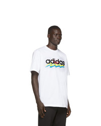 weißes bedrucktes T-Shirt mit einem Rundhalsausschnitt von adidas Originals