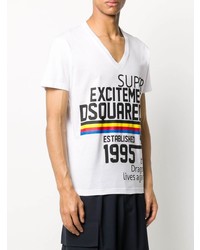 weißes bedrucktes T-Shirt mit einem V-Ausschnitt von DSQUARED2