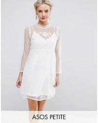 weißes besticktes Kleid aus Netzstoff von Asos