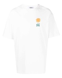 weißes besticktes T-Shirt mit einem Rundhalsausschnitt von Adish