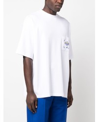 weißes besticktes T-Shirt mit einem Rundhalsausschnitt von Drôle De Monsieur