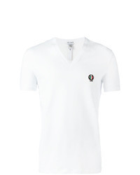 weißes besticktes T-Shirt mit einem V-Ausschnitt