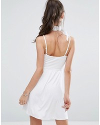 weißes Camisole-Kleid von Asos