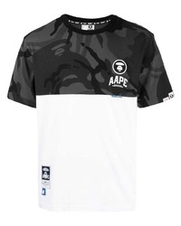 weißes Camouflage T-Shirt mit einem Rundhalsausschnitt von AAPE BY A BATHING APE