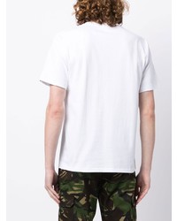 weißes Camouflage T-Shirt mit einem Rundhalsausschnitt von A Bathing Ape