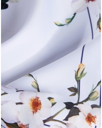 weißes Einstecktuch mit Blumenmuster von Asos