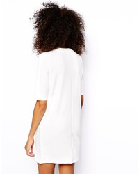 weißes gerade geschnittenes Kleid mit Reliefmuster von Vero Moda