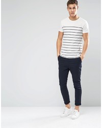 weißes horizontal gestreiftes T-Shirt mit einem Rundhalsausschnitt von Esprit