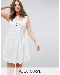 weißes Kleid mit Lochstickerei von Asos