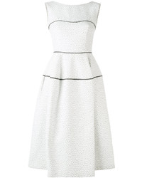 weißes Kleid mit Reliefmuster von Talbot Runhof
