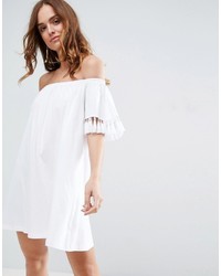 weißes schulterfreies Kleid von Asos