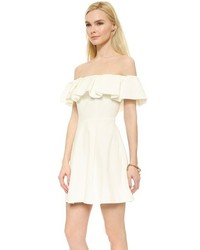 weißes schwingendes Kleid mit Rüschen von Cynthia Rowley
