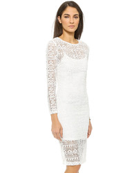 weißes figurbetontes Kleid aus Spitze von J.o.a.