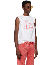 weißes Strick T-Shirt mit einem Rundhalsausschnitt von Guess Jeans U.S.A.