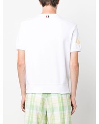 weißes T-Shirt mit einem Rundhalsausschnitt mit Blumenmuster von Thom Browne