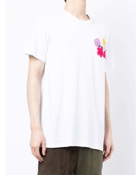 weißes T-Shirt mit einem Rundhalsausschnitt mit Blumenmuster von Maharishi