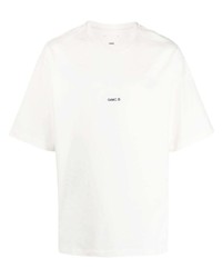 weißes T-Shirt mit einem Rundhalsausschnitt mit Blumenmuster von Oamc