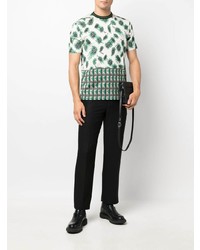 weißes T-Shirt mit einem Rundhalsausschnitt mit Blumenmuster von Paul Smith