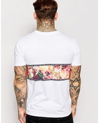 weißes T-Shirt mit einem Rundhalsausschnitt mit Blumenmuster von Hype