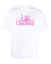 weißes T-Shirt mit einem Rundhalsausschnitt mit Karomuster von Late Checkout